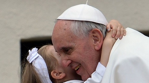 Il Papa: “Aborto ed eutanasia false compassioni. I medici cattolici facciano obiezione”